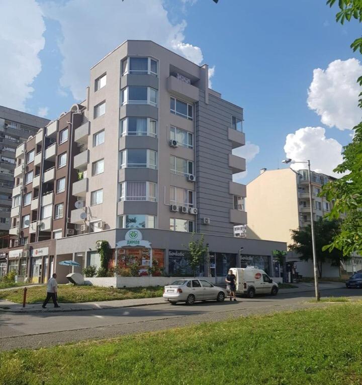 Дом Крумови Burgas Stad Buitenkant foto